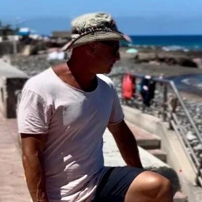 Andrea - Customer Reception